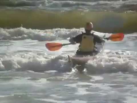 Intermediate Surf Lesson with River Wind Kayak