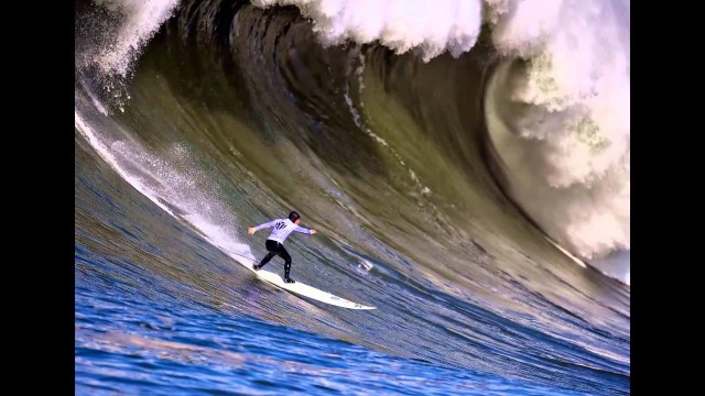 EPIC SURFING AT MAVERICKS INVITATIONAL CONTEST 2014  “Be_Cell”