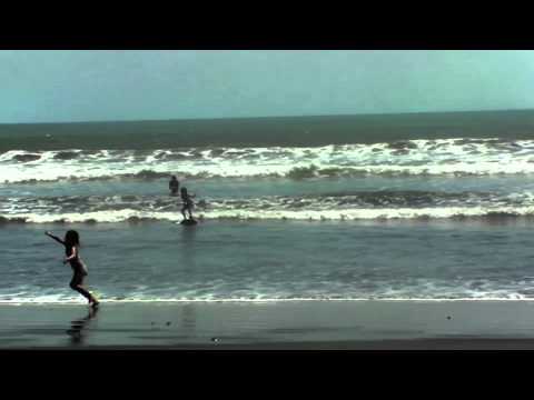 Playa Hermosa  Costa Rica, surf lessons and surf tours