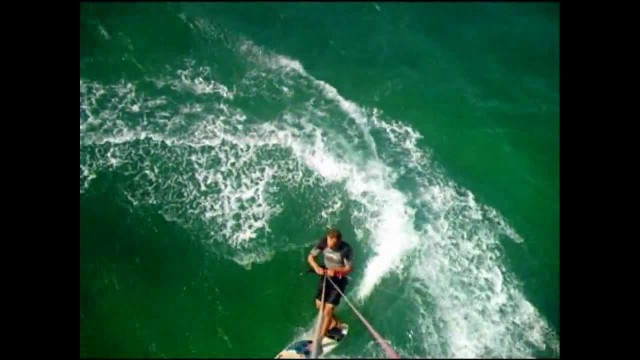Maui Kite Surfing Lesson, Jibing Around w/ kiteboard instructor Troy