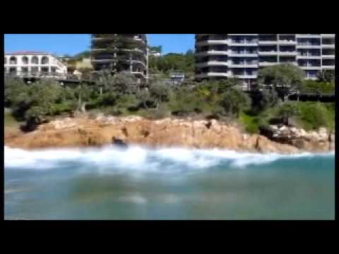 James & Charle Surfing Coolum 2010 – Learn to Surf Coolum