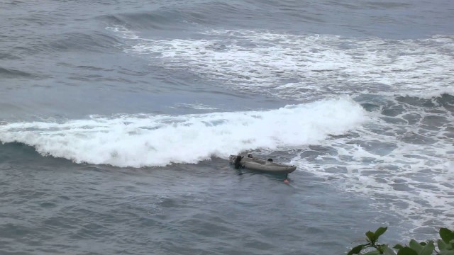Kayak Surfing Fail at Hamoa Bay Hana