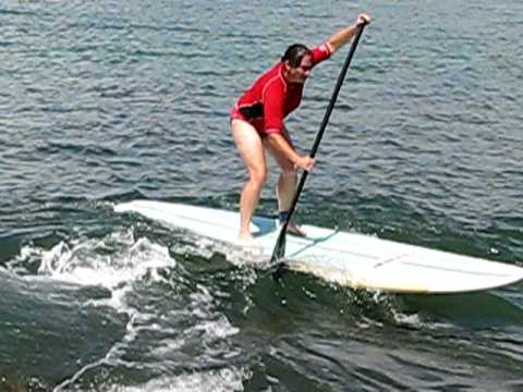 First stand up paddle surfing lesson