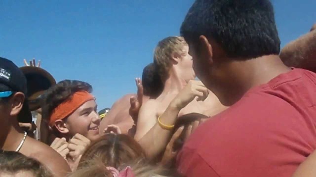Crowd Surfing Fails at Us Open