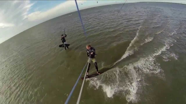 Kitesurfing with jumps& crashes